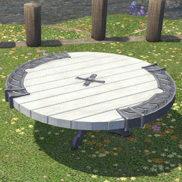 Mythrilverstärkter Gartentisch